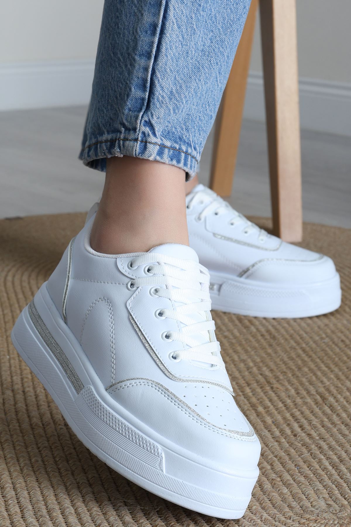 Günlük Spor Ayakkabı Beyazgümüş - 31532.2082.