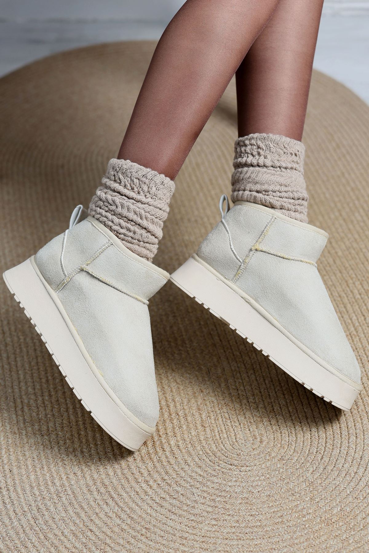 Kalın Taban Mini Boy Süet Bot Bej - 31437.1932.