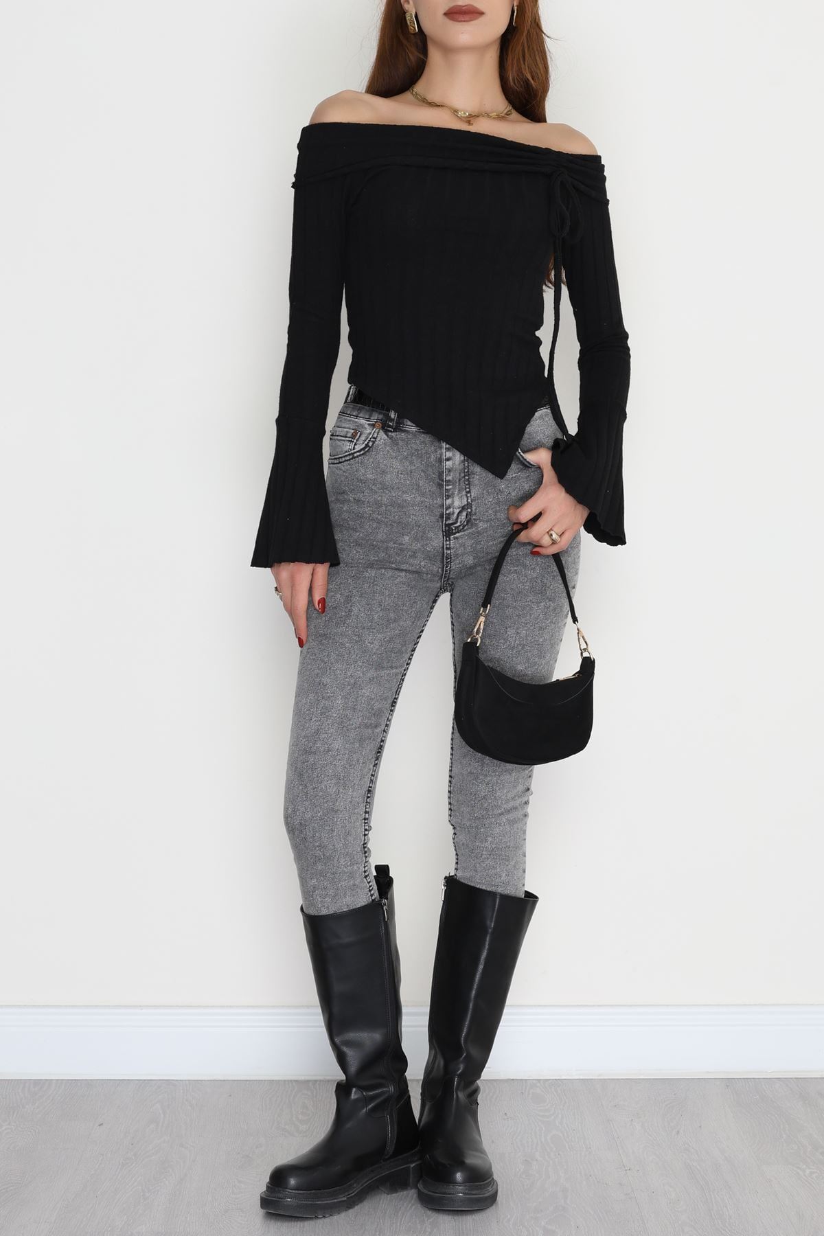 Madonna Yaka İnterlok Bluz Siyah - 90971.1748.