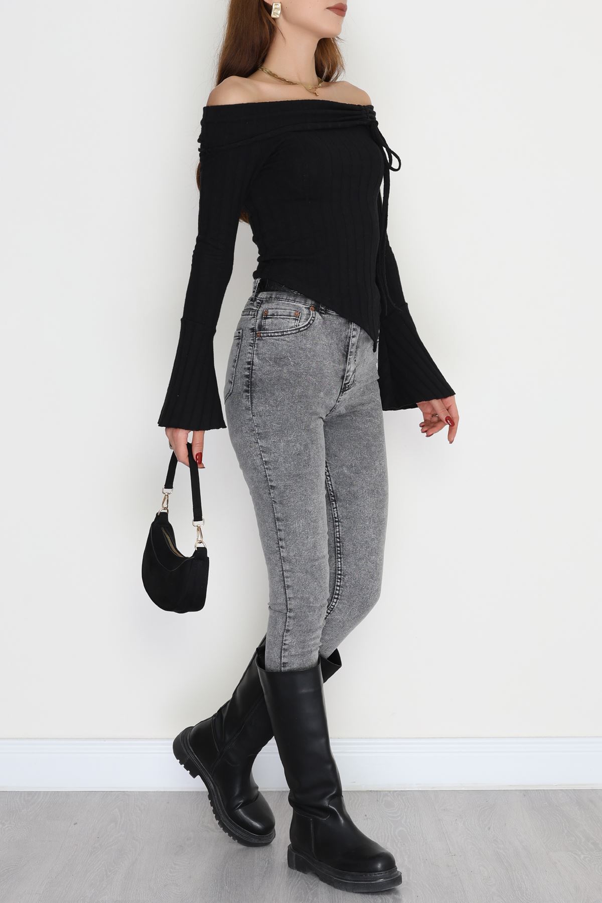 Madonna Yaka İnterlok Bluz Siyah - 90971.1748.