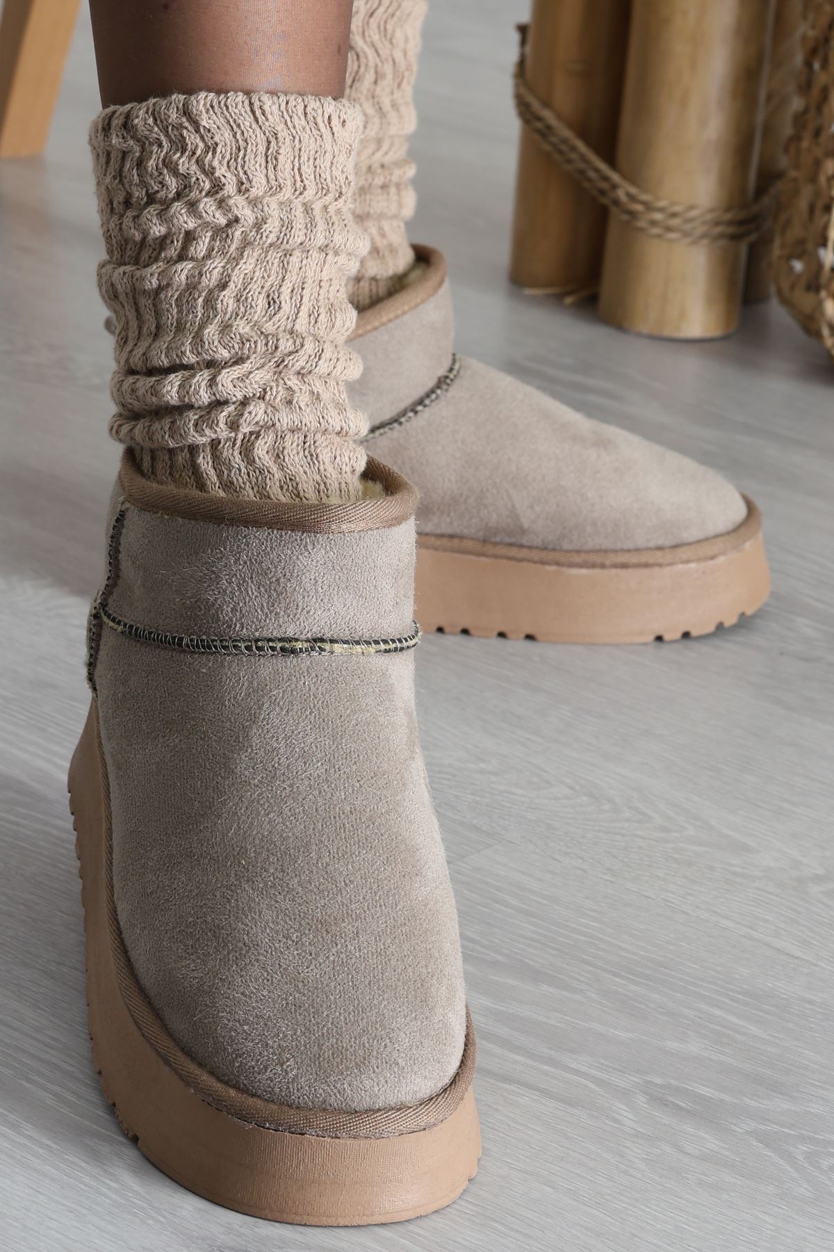 Kalın Taban Mini Boy Süet Bot Vizon - 31437.1932.