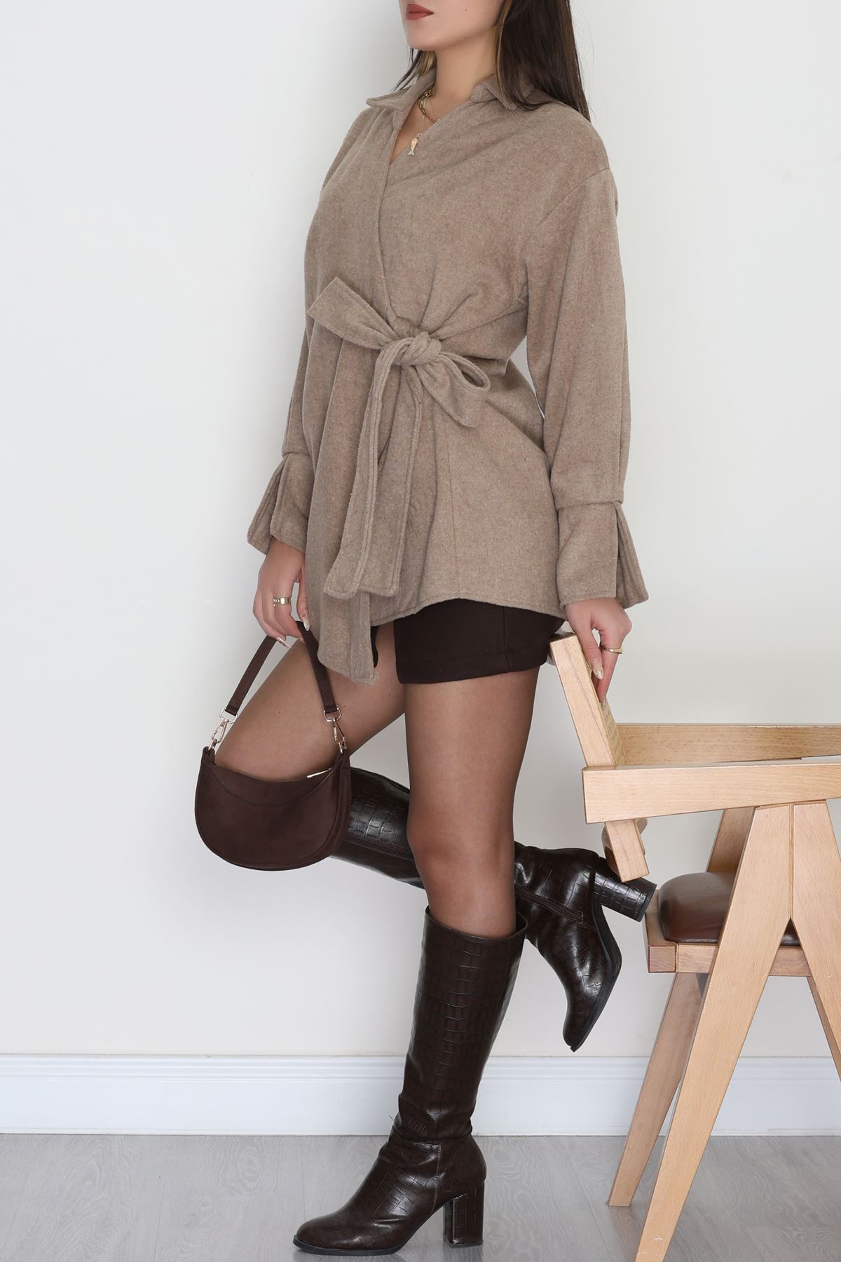 Bağlamalı Kruvaze Yaka Kaşe Ceket Devetüğü - 70993.1775.