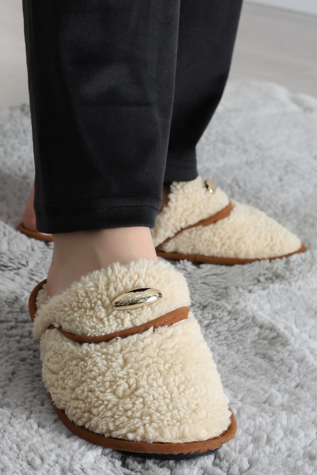 Teddy Ev Terliği Krem - 1760.1846.