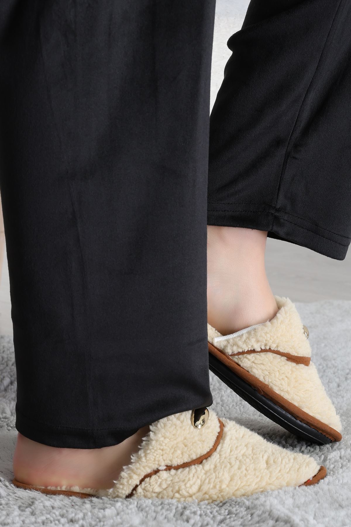 Teddy Ev Terliği Krem - 1760.1846.