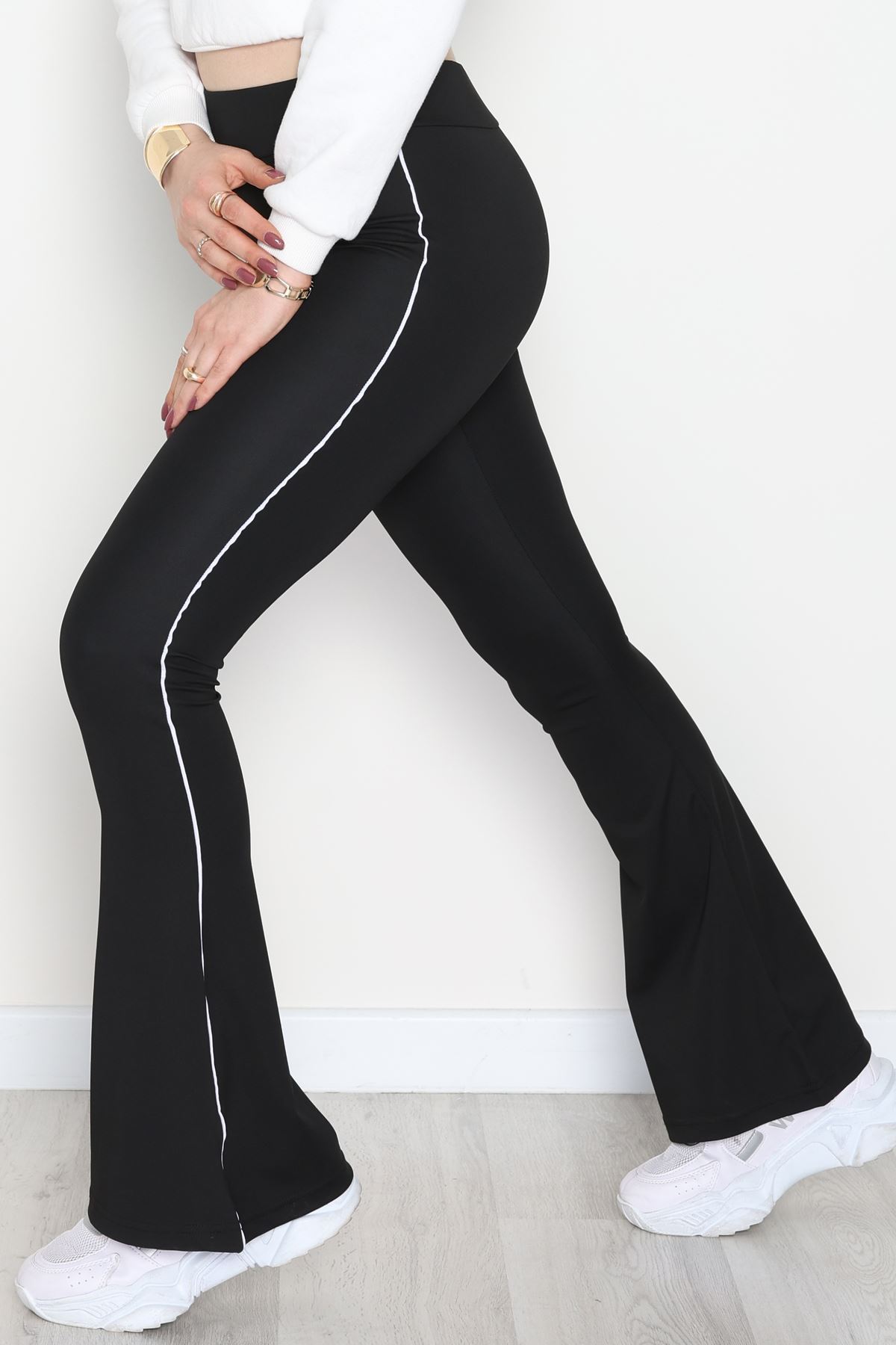 Biyeli İspanyol Paça Dalgıç Tayt Siyah - 52083.1098.