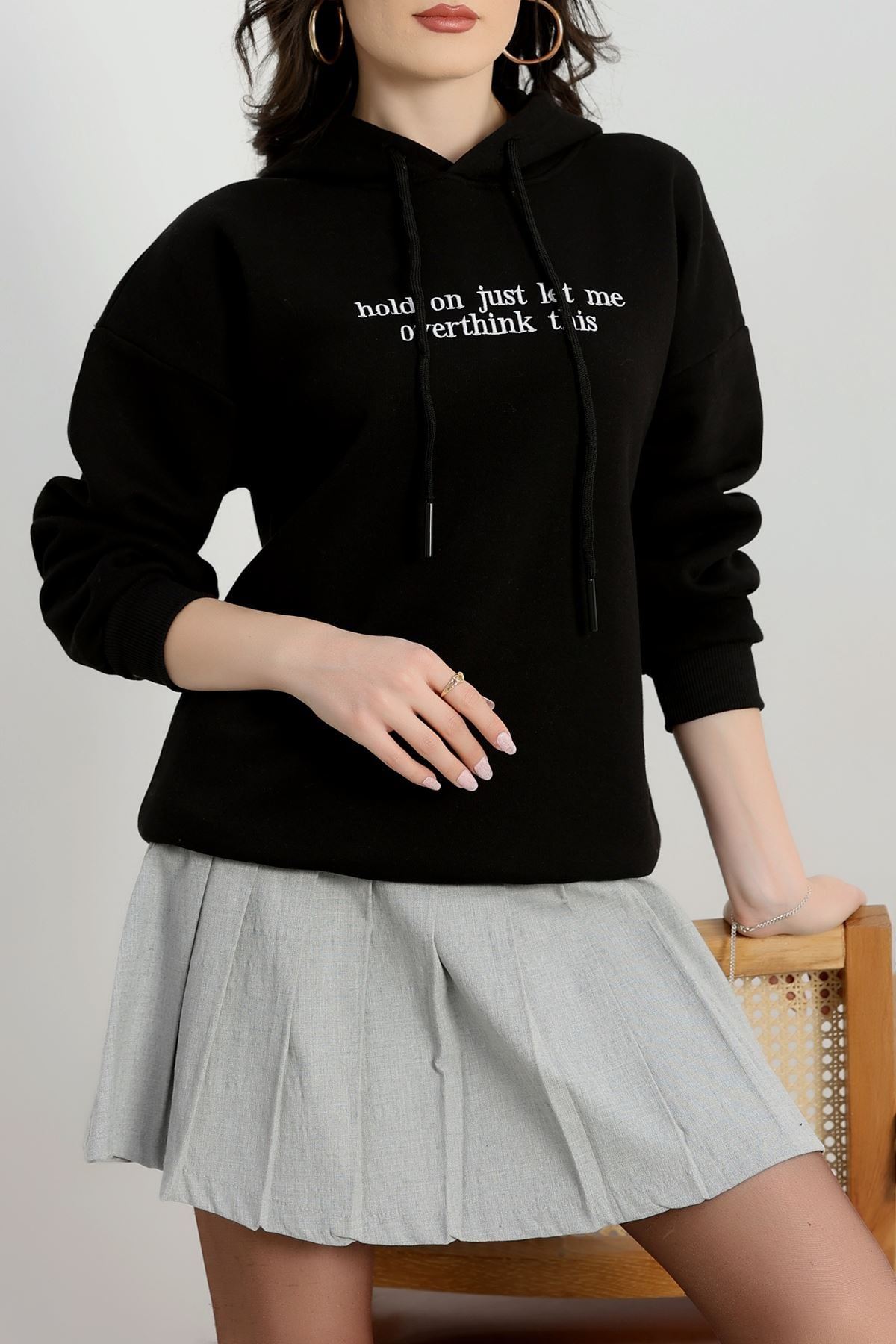 3 İplik Kapşonlu Nakışlı Sweat Siyahbeyaz - 42221.1878.