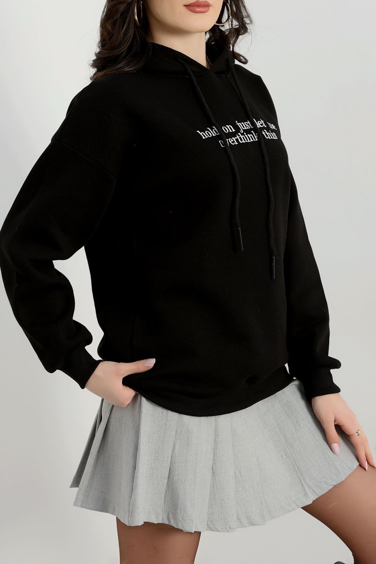 3 İplik Kapşonlu Nakışlı Sweat Siyahbeyaz - 42221.1878.