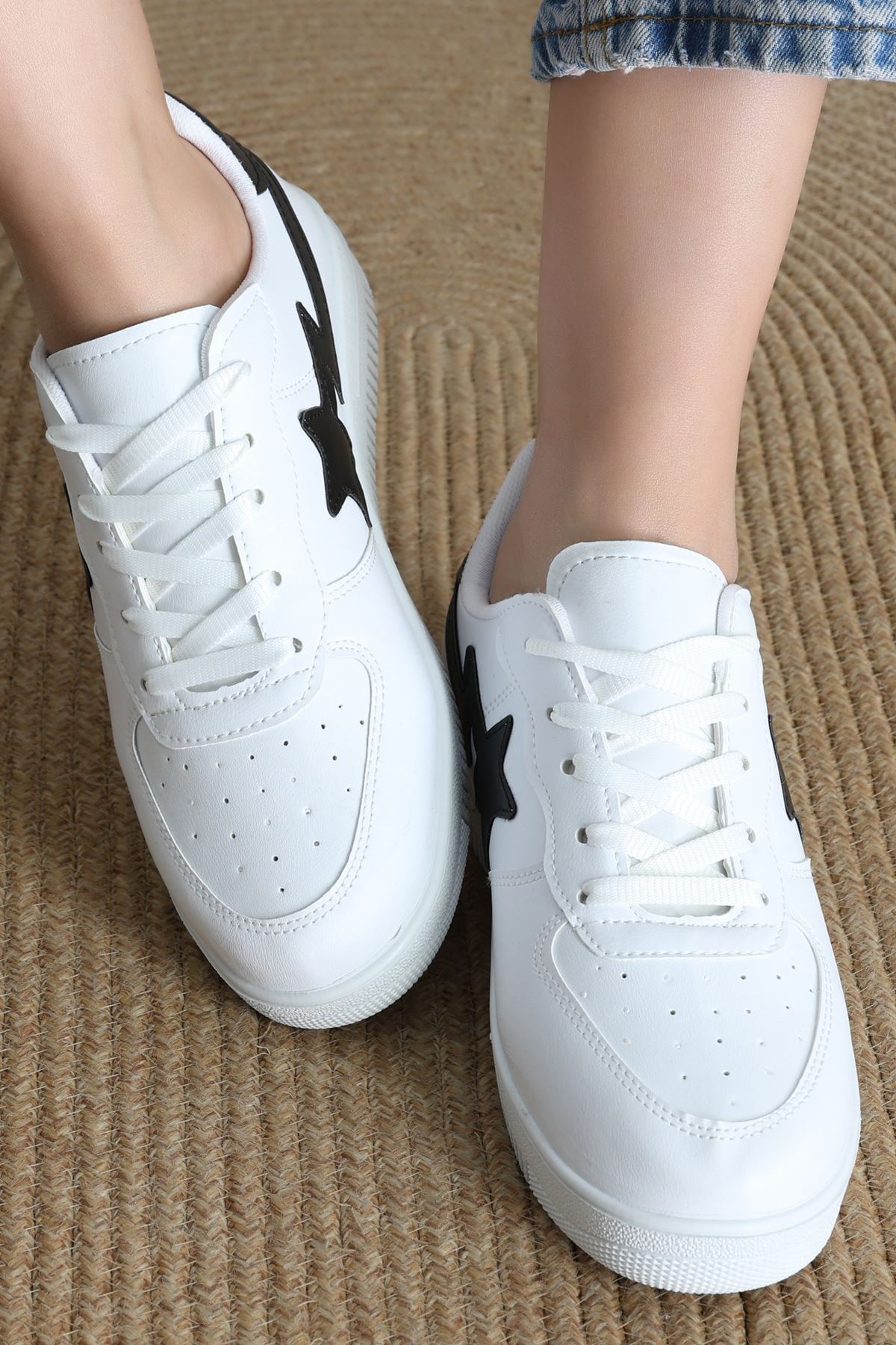 Günlük Ayakkabı Beyazsiyah - 12149.264.