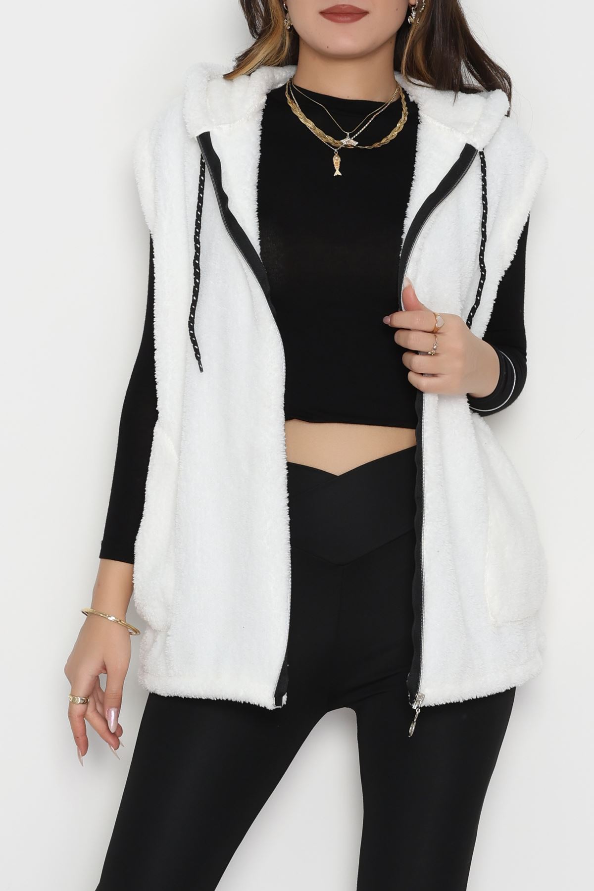 Fermuarlı Kapşonlu Peluş Yelek Beyaz - 51059.701.