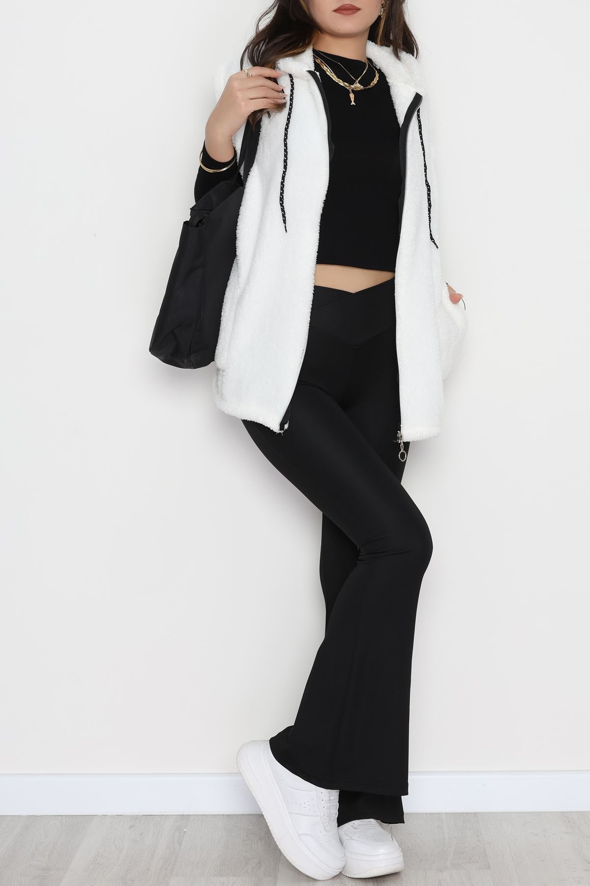 Fermuarlı Kapşonlu Peluş Yelek Beyaz - 51059.701.