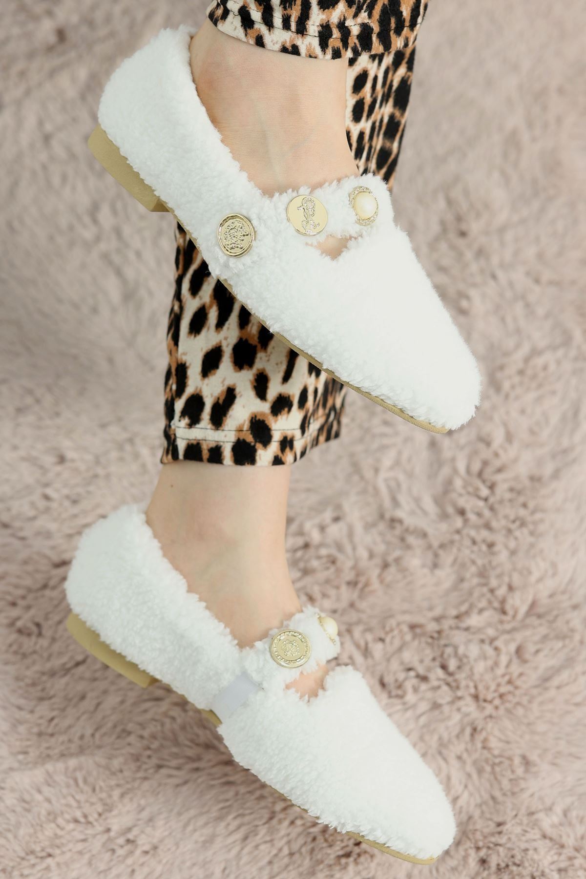 Teddy Ev Babeti Beyaz - 1600.1846.