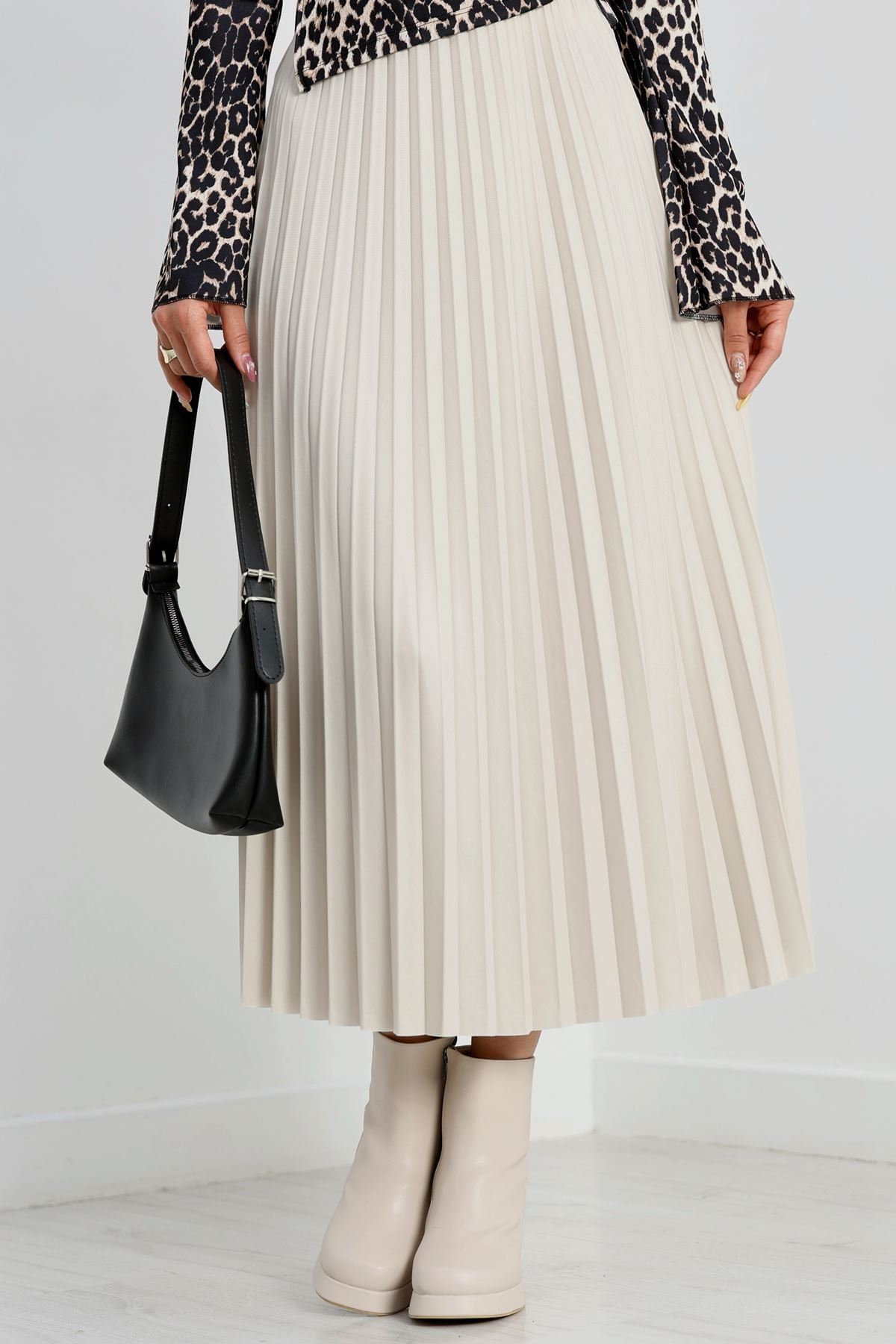 Pileli Etek Taş - 50650.2036.