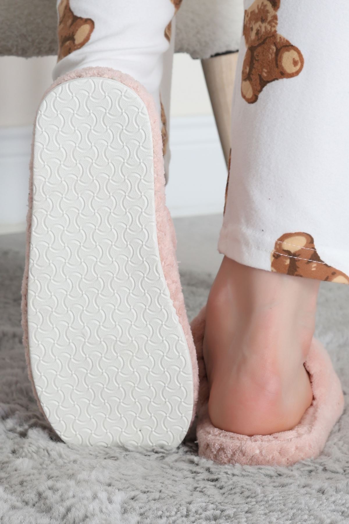 Peluş Ev Terliği Pembe - 31475.264.