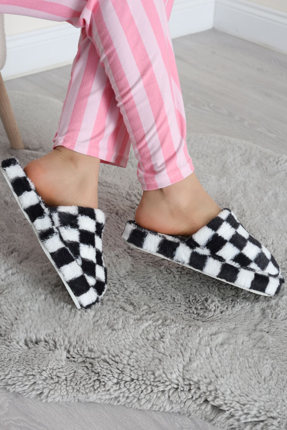 Peluş Ev Terliği Siyah - 31427.264.