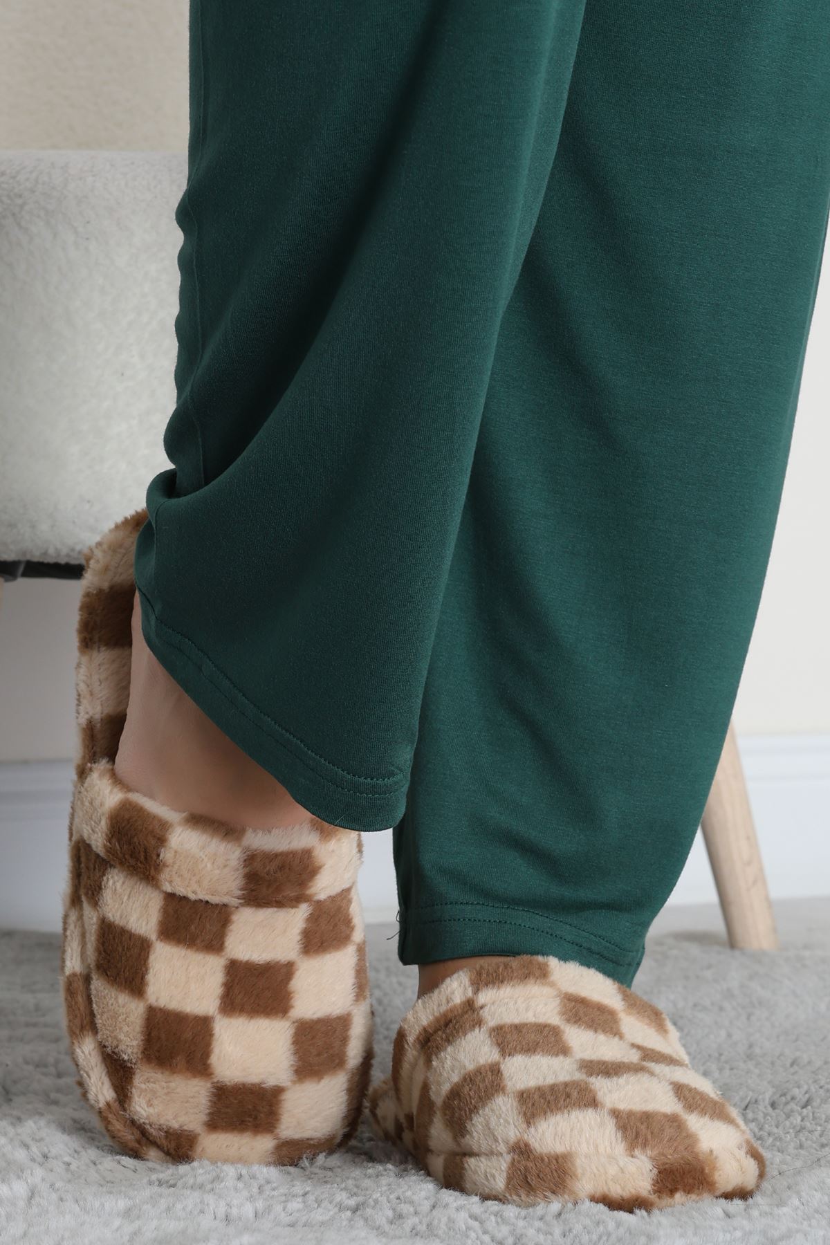 Peluş Ev Terliği Kahve - 31427.264.