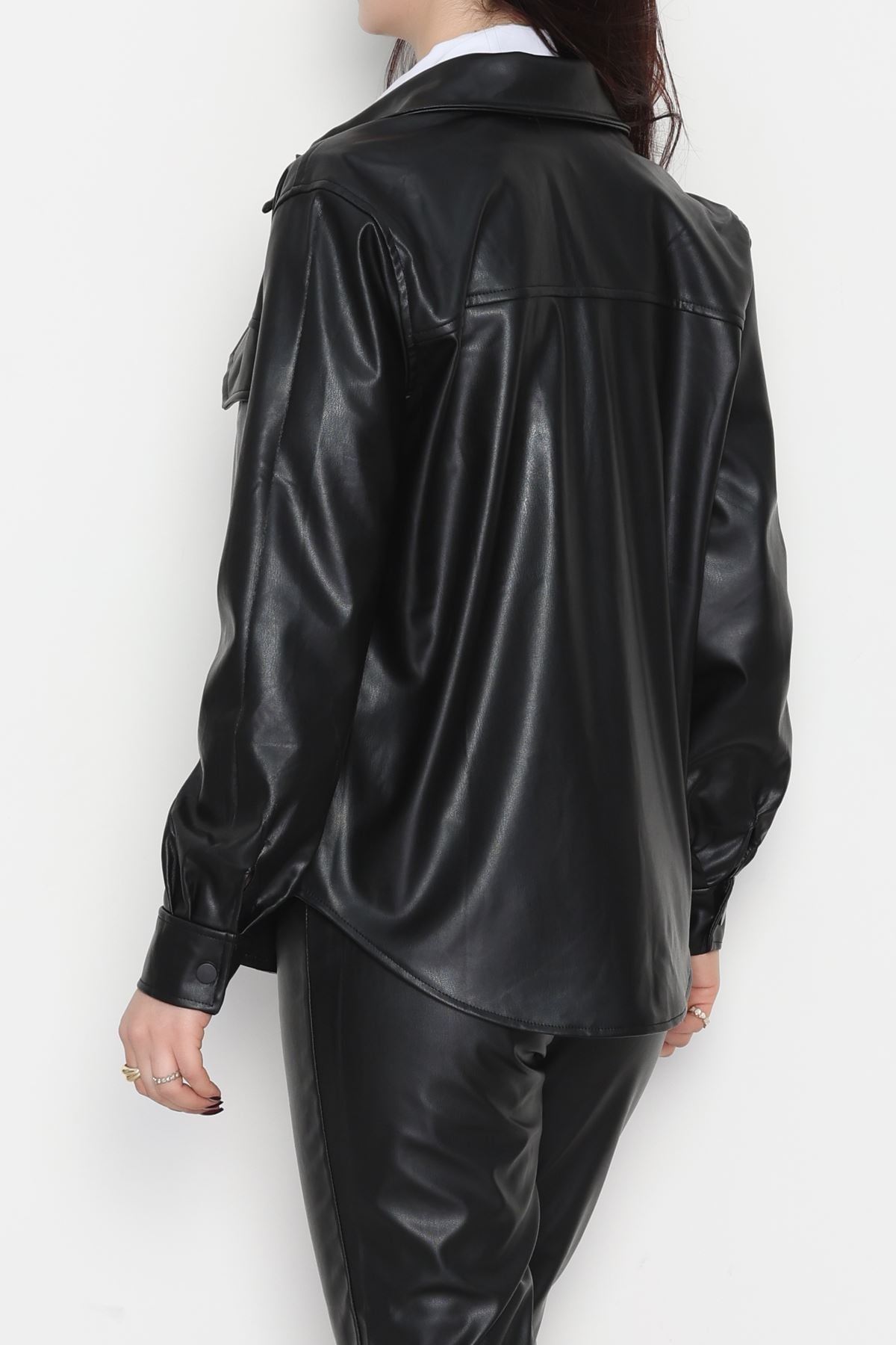 Zra Deri Cep Detaylı Düğmeli Gömlek Siyah - 51085.1779.