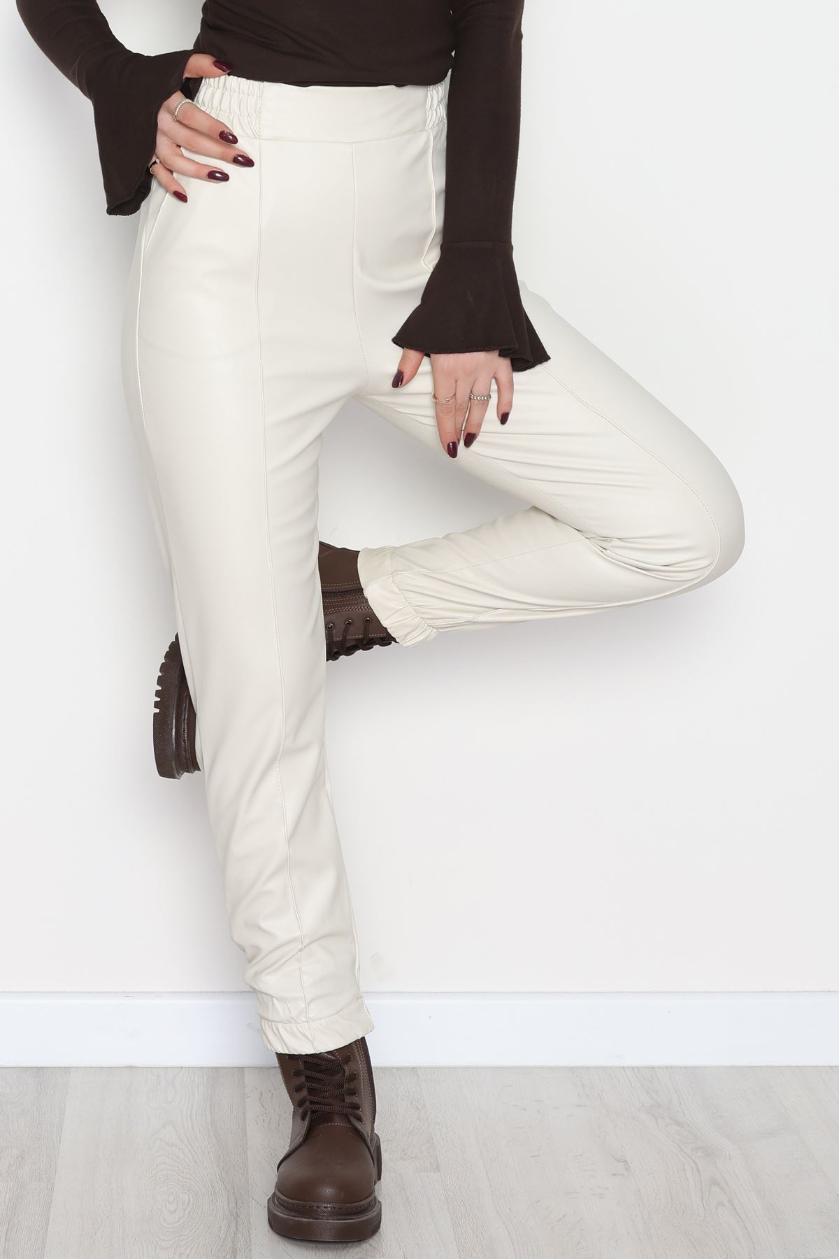 Önü Çımalı Jogger Pantolon Taş - 51210.1779.