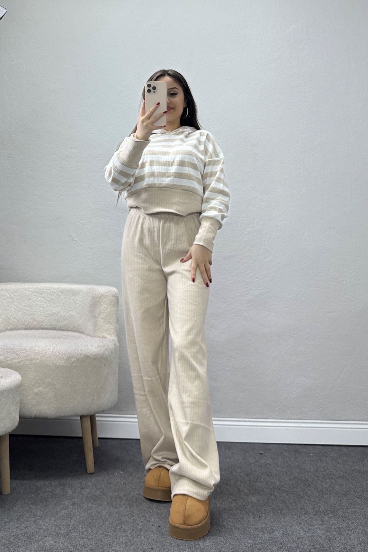 Kapşonlu Raporlu İnterlok İkili Takım Bejbeyaz - 42742.1567.