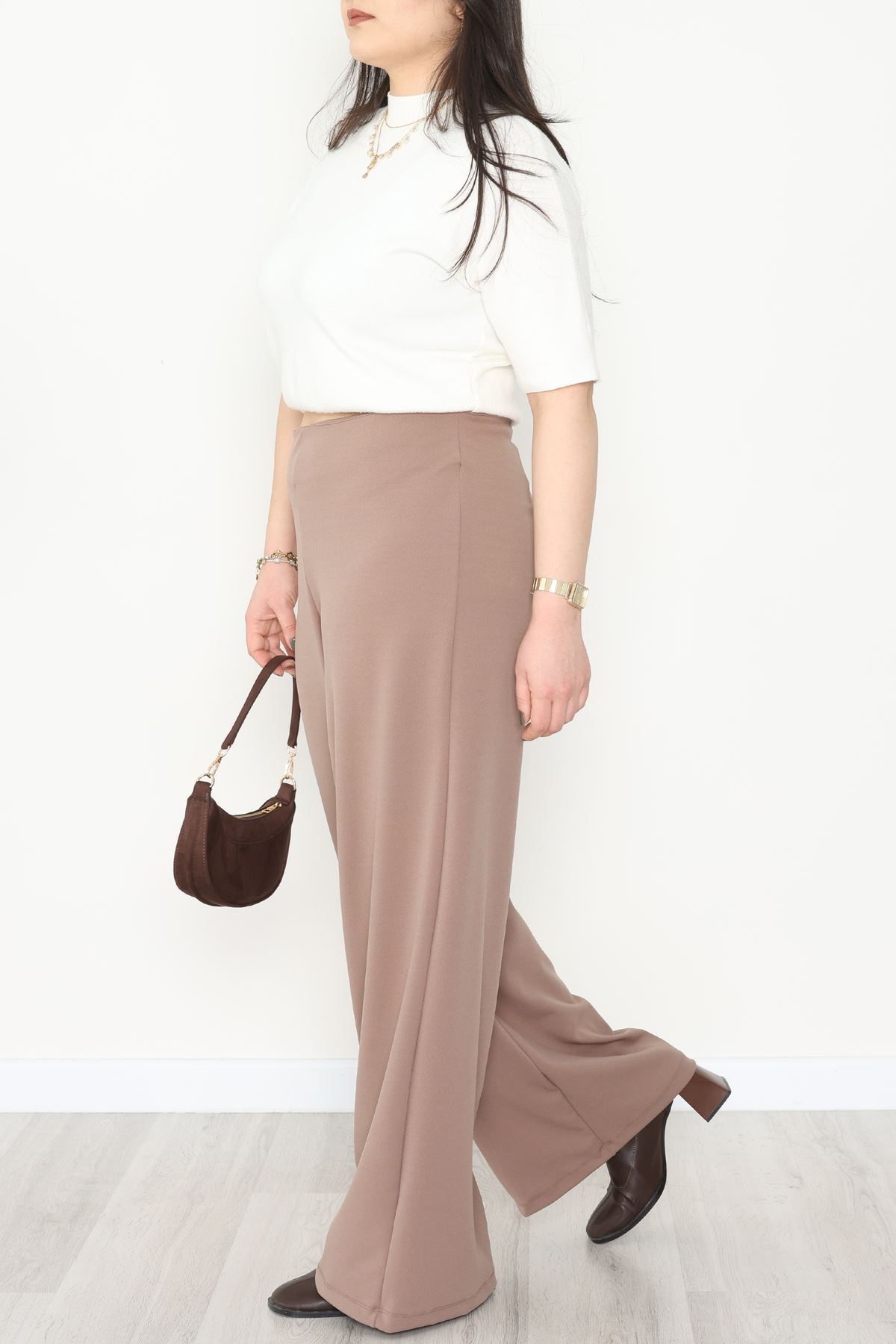 Full Likra İthal Krep Yandan Fermuarlı Büyük Beden Pantolon Vizon - 90162.1837.