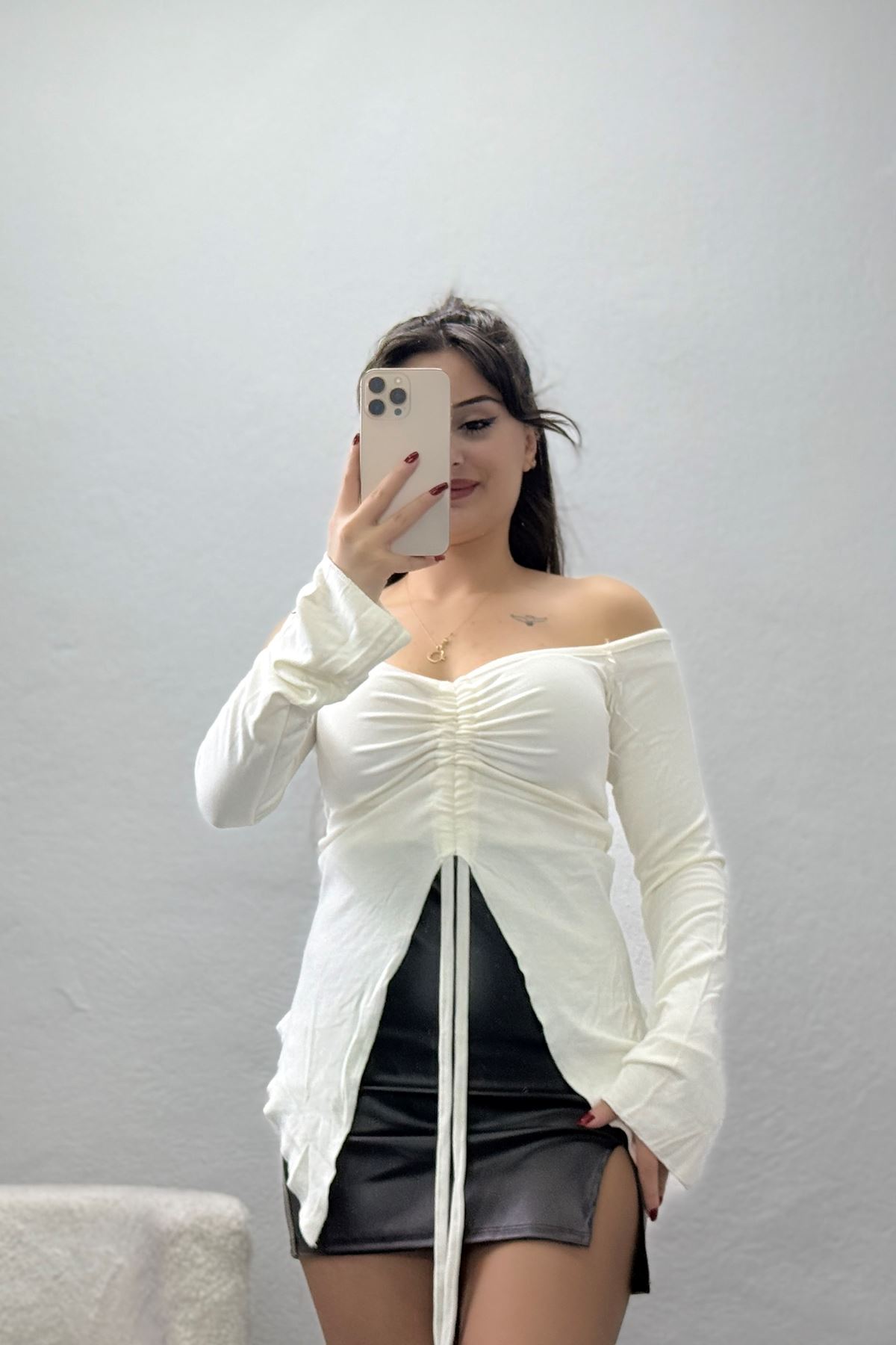 Buzzy Kumaş Önü Ayarlanabilir Büzgülü Bluz Ekru - 1009.2119.