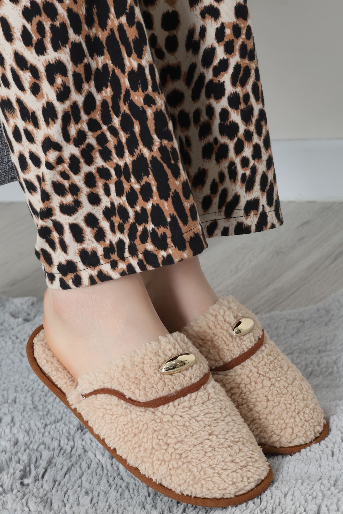 Tedy Ev Terliği Bisküvi - 1760.1846.