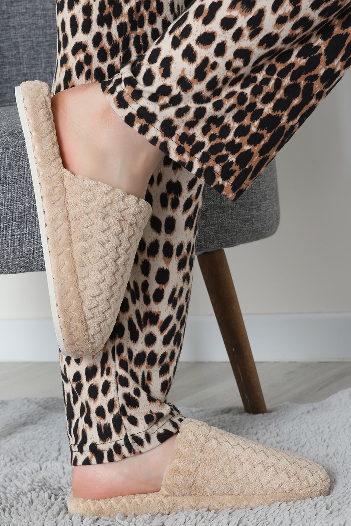 Peluş Ev Terliği Bej - 31475.264.