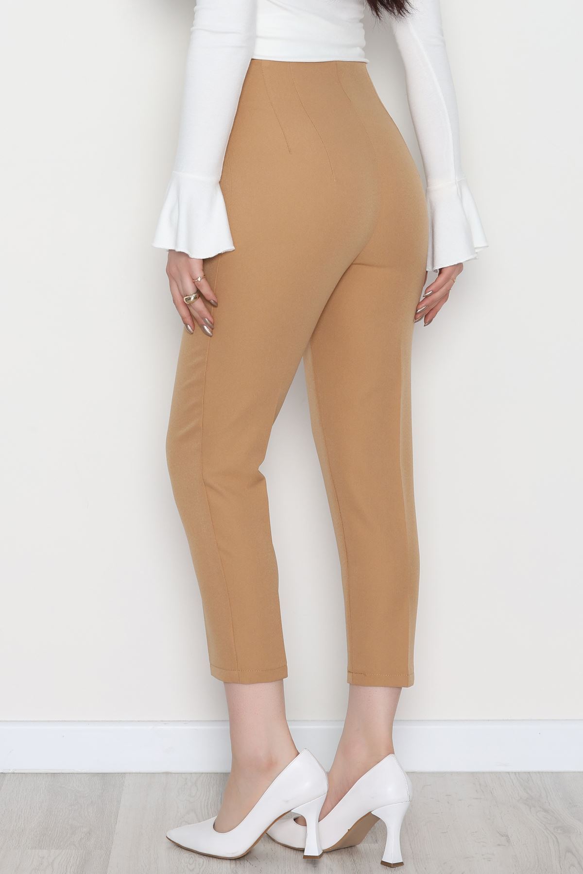 Pensli Havuç Pantolon Sütlükahve - 51215.1779.