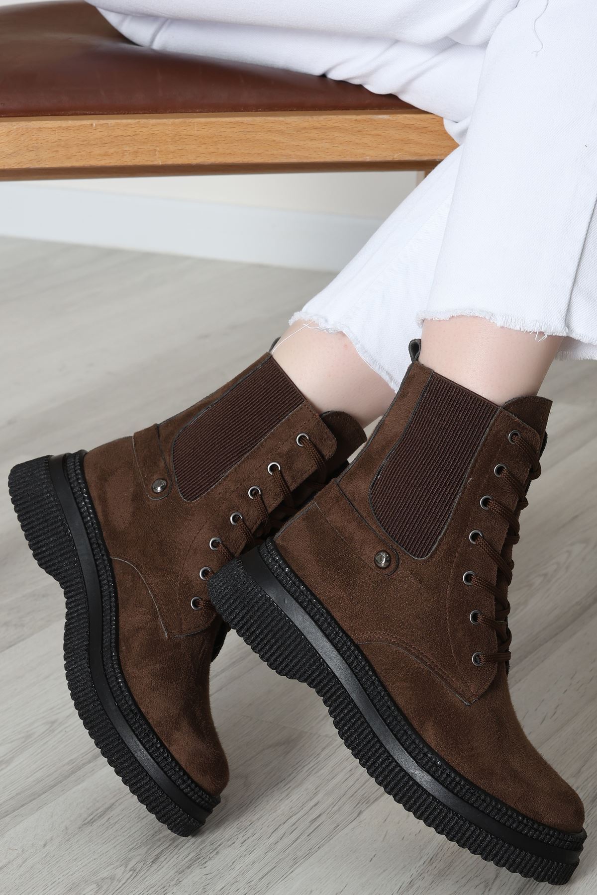 Lastik Detaylı Postal Bot Kahvesüet - 31623.264.