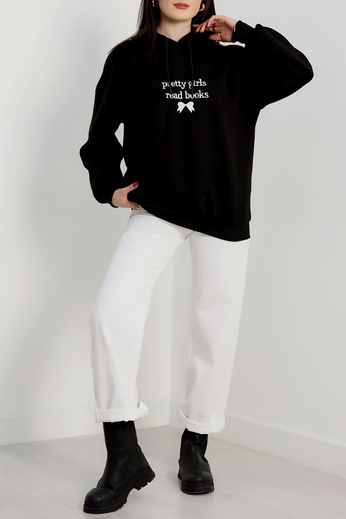 3 İplik Kapşonlu Nakışlı Sweat Siyahbeyaz - 42228.1878.