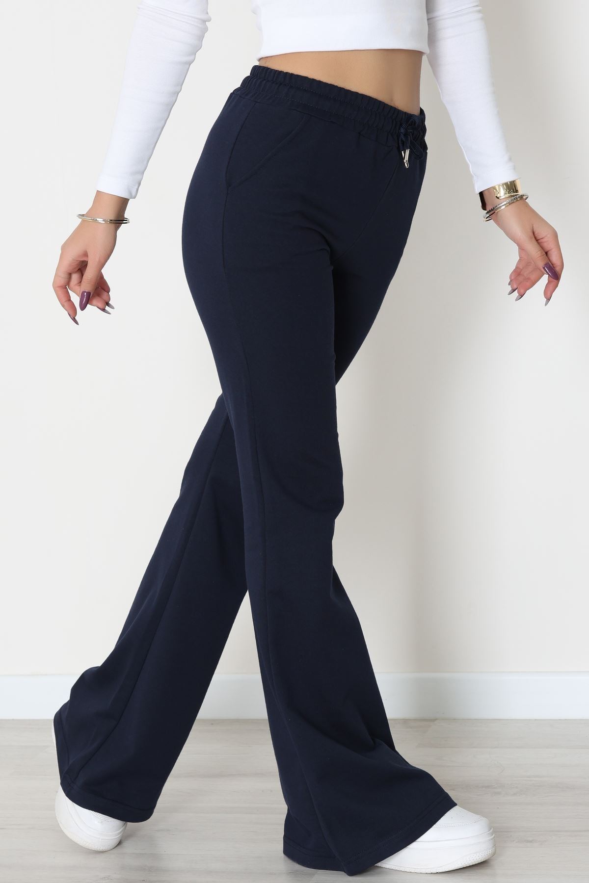 2 İplik İspanyol Paça Eşofman Altı Laci - 52118.1857.