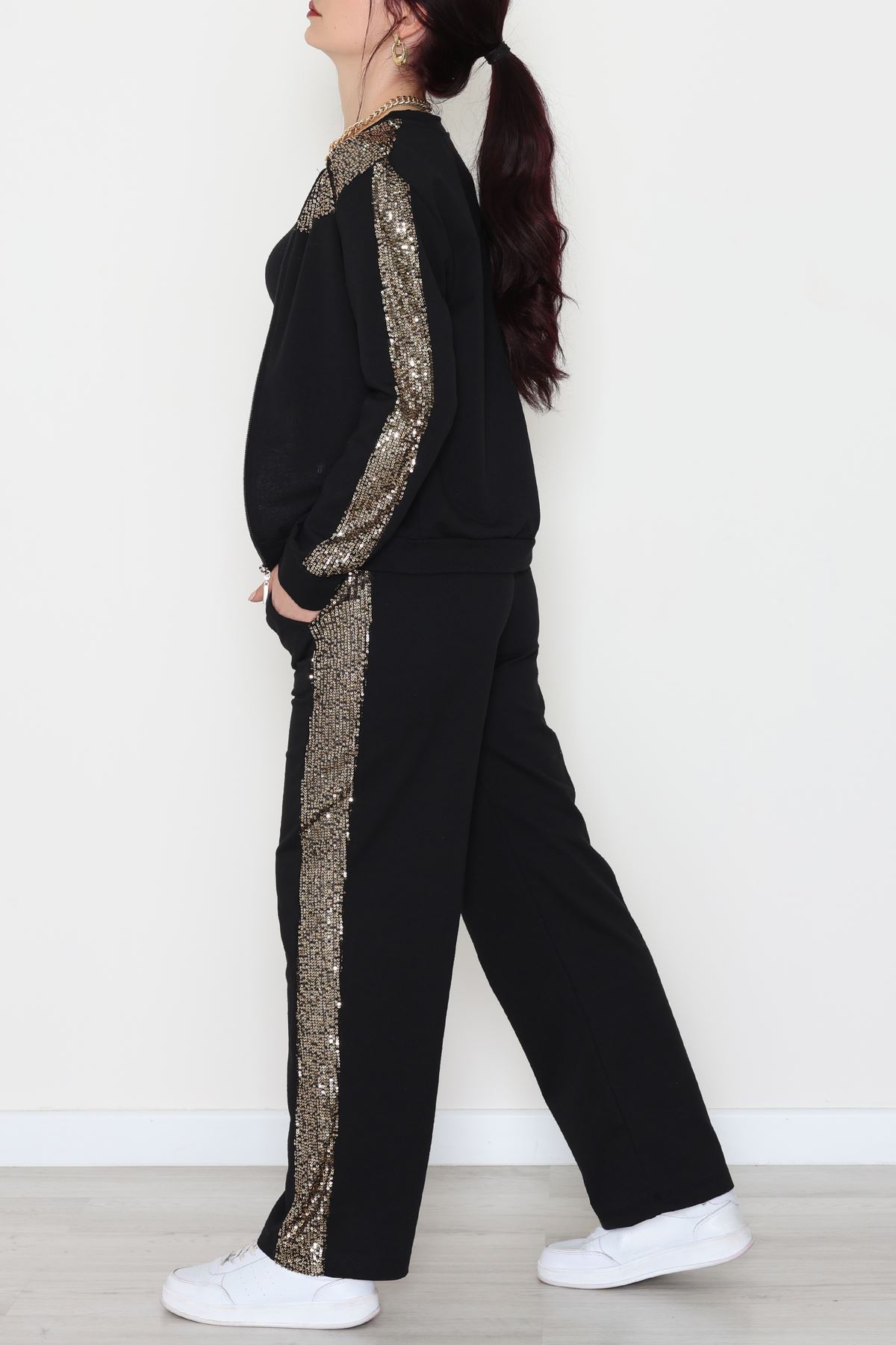 Pul Garnili 2 İplik Eşofman Takımı Siyahgold - 52109.1567.