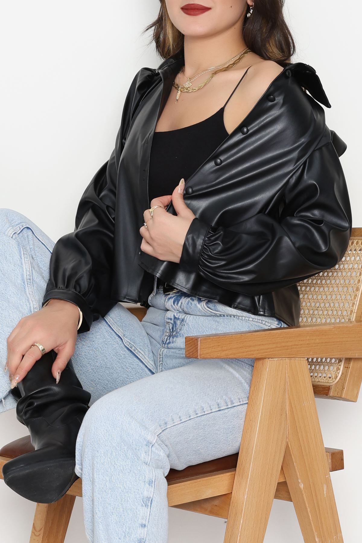 Deri Düğmeli Gömlek Siyah - 51076.1779.