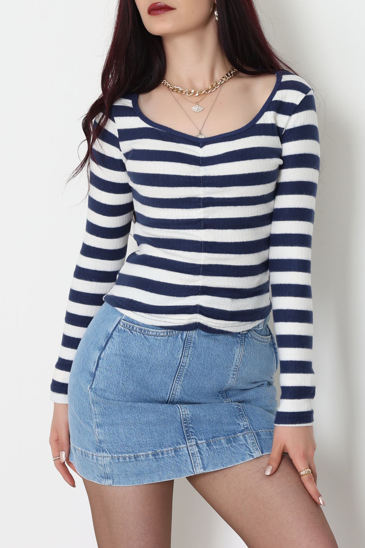 Kalp Yaka Büzgülü Kaşkorse Bluz Lacibeyaz - 51092.1567.