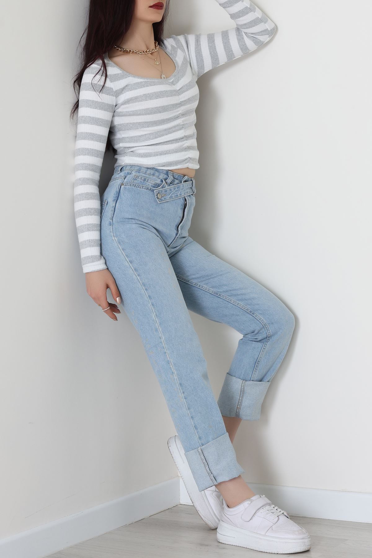 Kalp Yaka Büzgülü Kaşkorse Bluz Gribeyaz - 51092.1567.