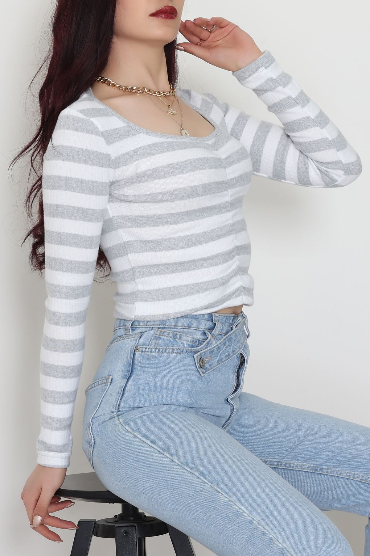 Kalp Yaka Büzgülü Kaşkorse Bluz Gribeyaz - 51092.1567.