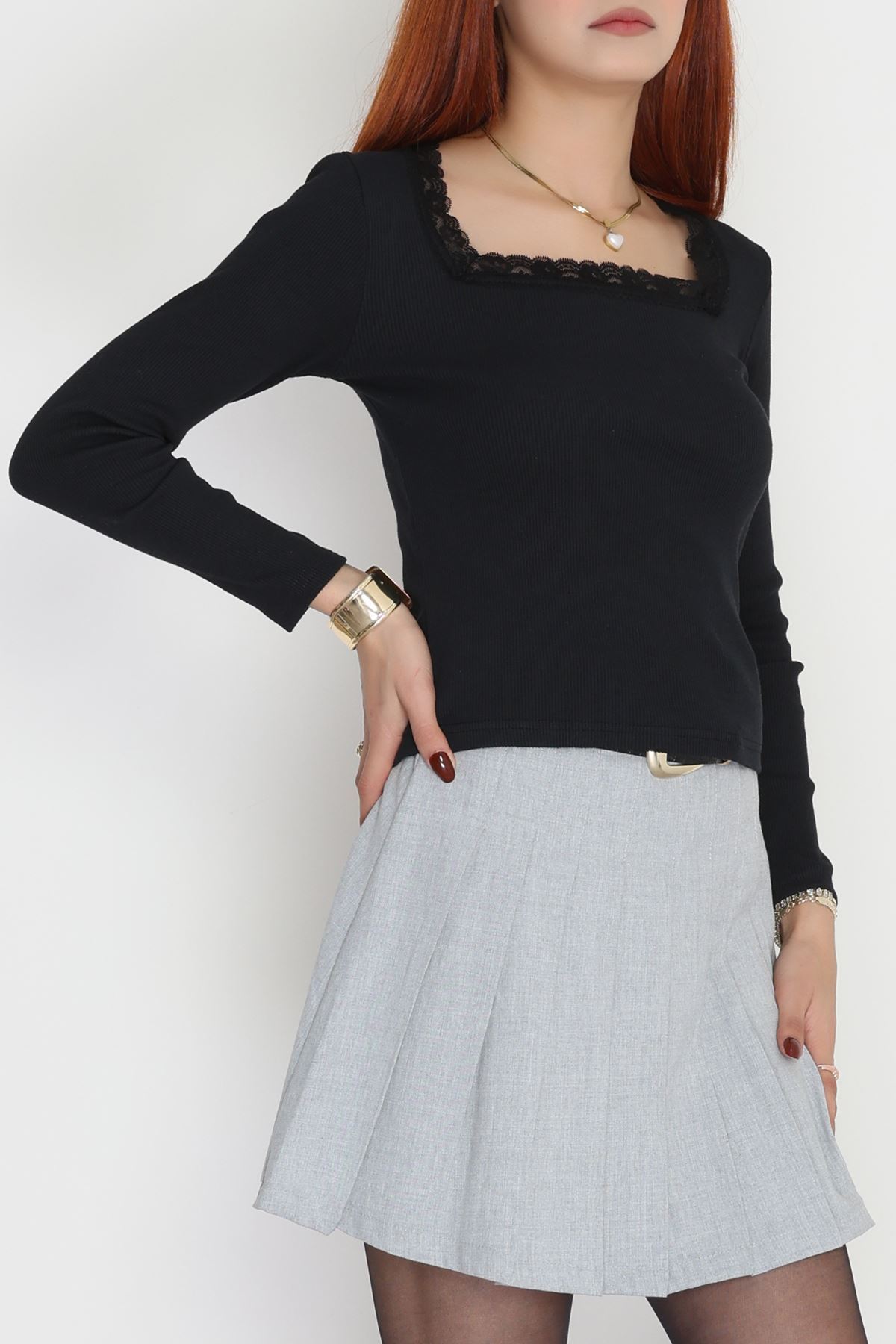 Çerçeve Yaka Dantelli Kaşkorse Body Siyah - 70789.599.