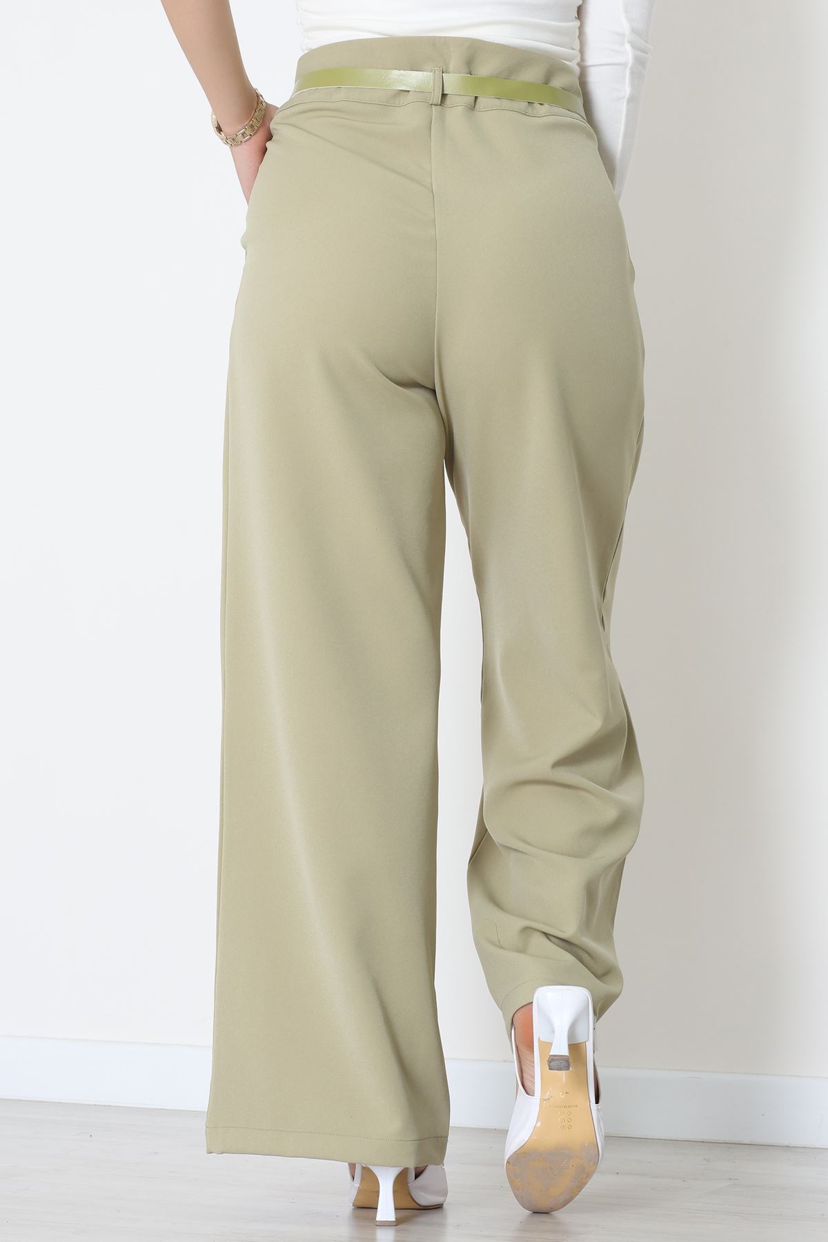 Dabıl Kumaş Kemerli Çift Düğme Pileli Palazzo Pantolon Çağla - 2084.1991.