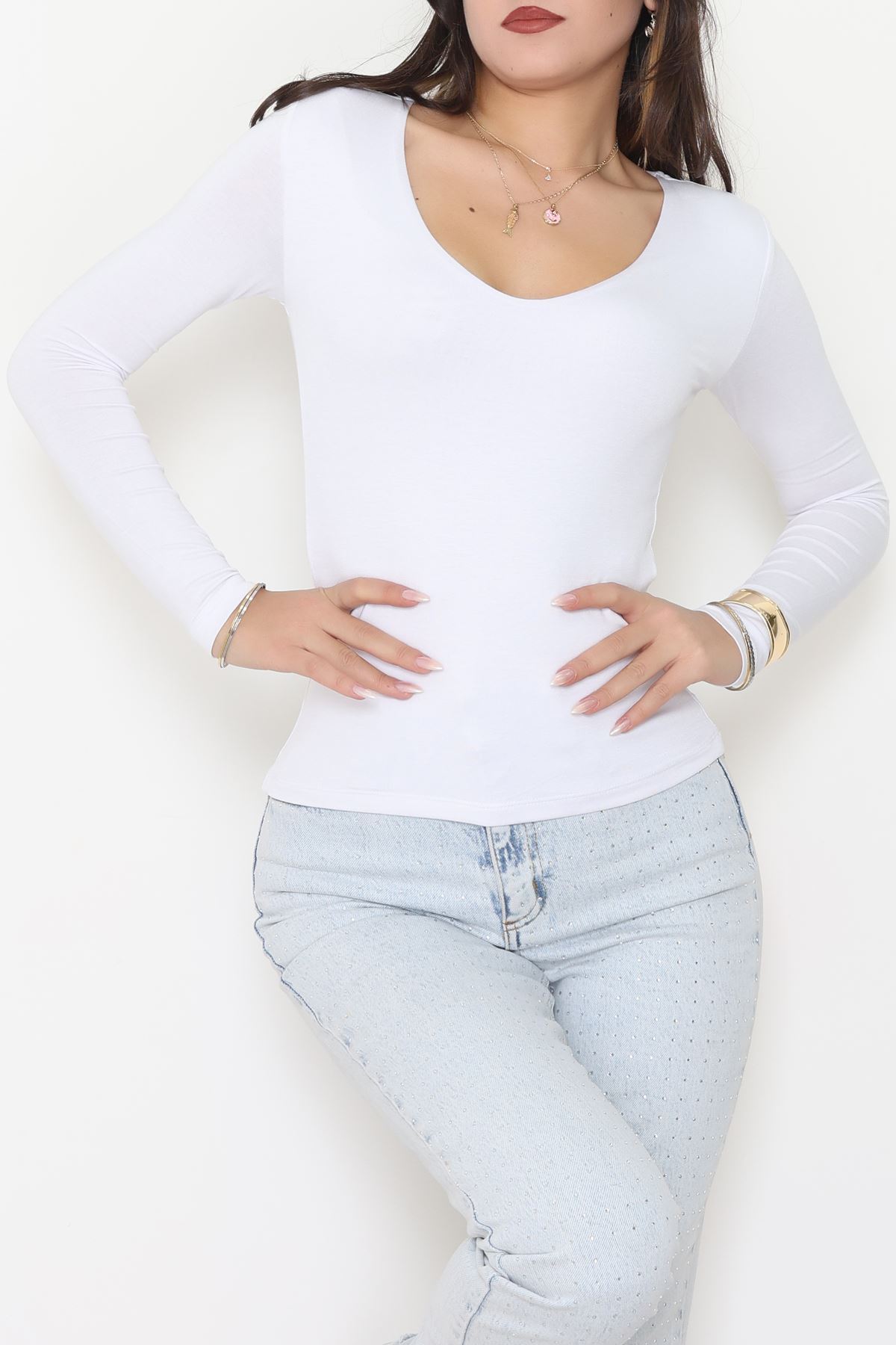 V Yaka Likralı Viskon Uzun Kollu Body Beyaz - 22132.200.
