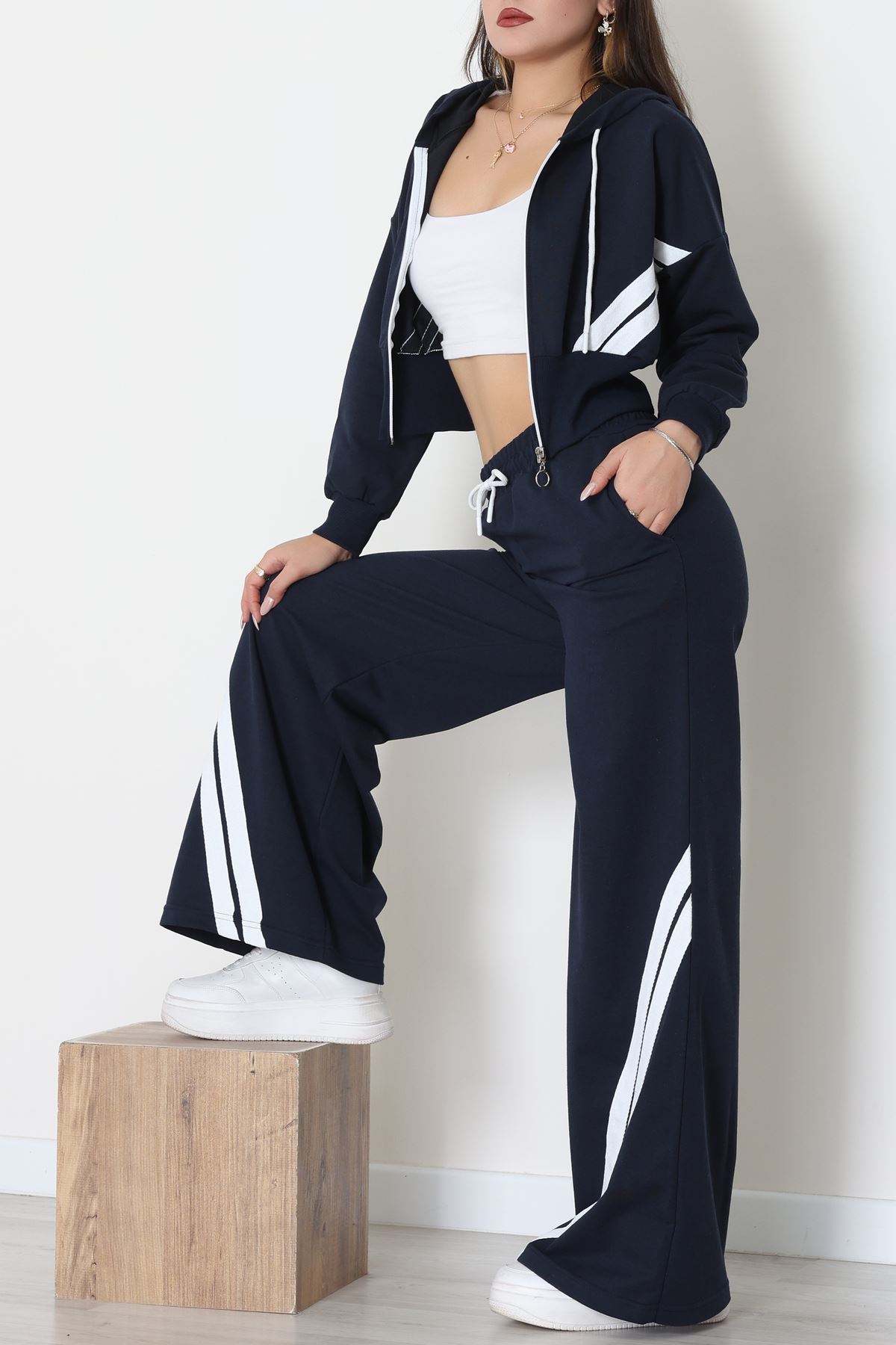 Keten Şertili 2 İplik Eşofman Takımı Lacibeyaz - 52079.1857.