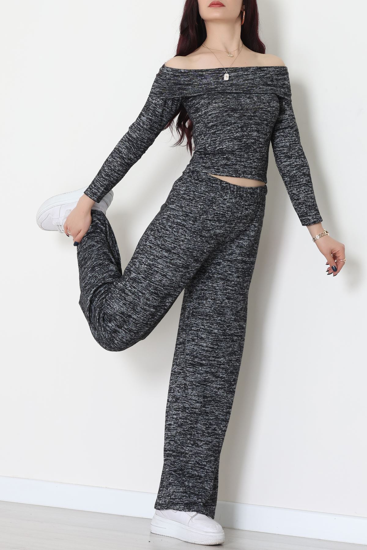 Madonna Yaka Yumoş Kumaş İkili Takım Siyah - 51095.2114.