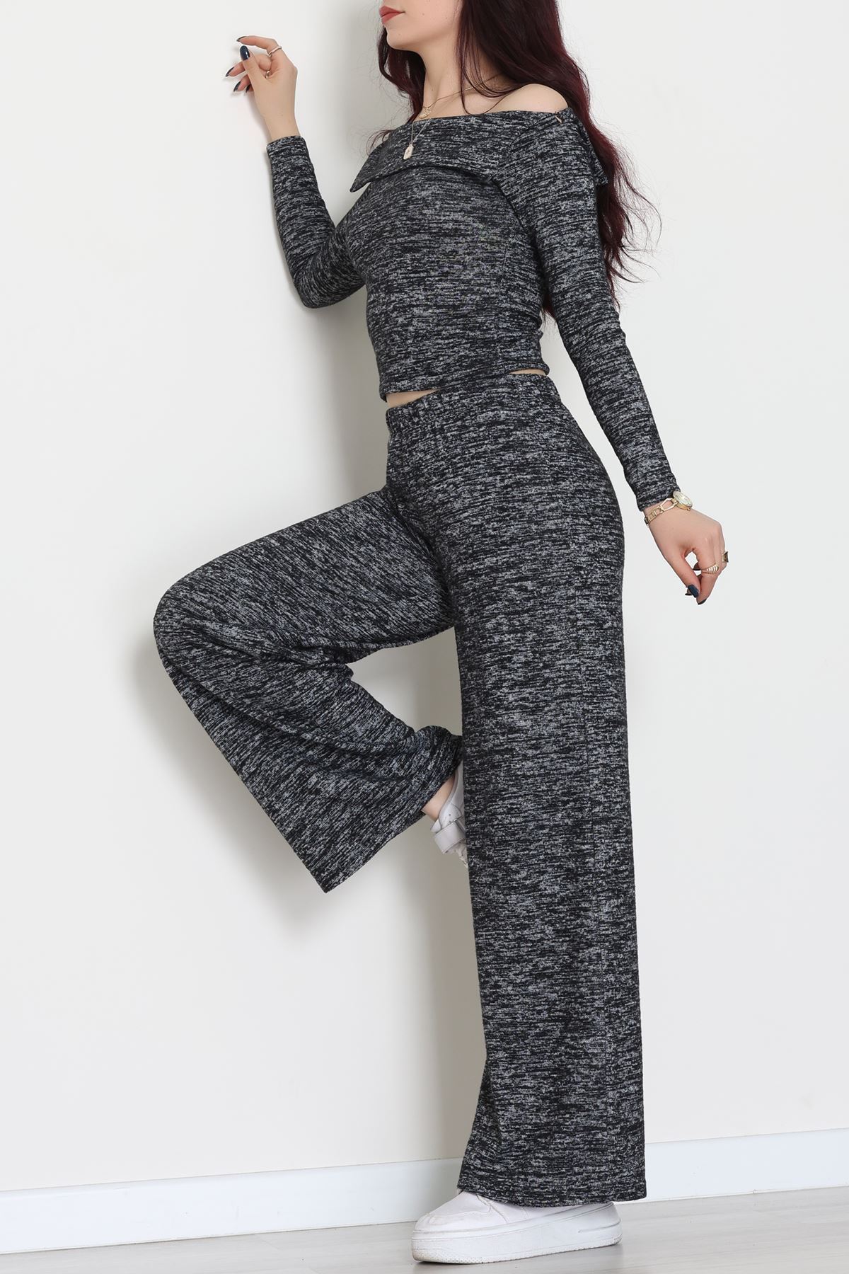 Madonna Yaka Yumoş Kumaş İkili Takım Siyah1 - 51095.2114.