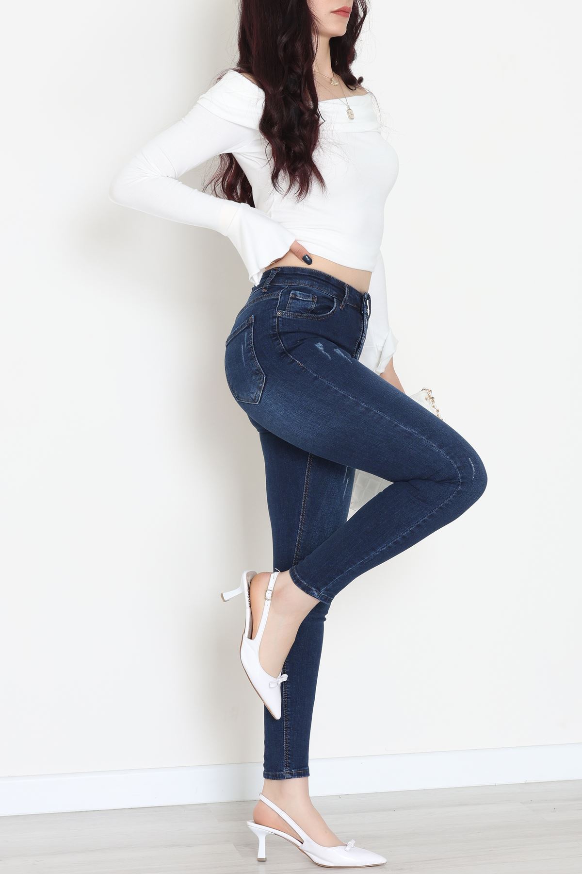 Düğmeli Dar Paça Kot Pantolon Koyumavi - 42700.2121.