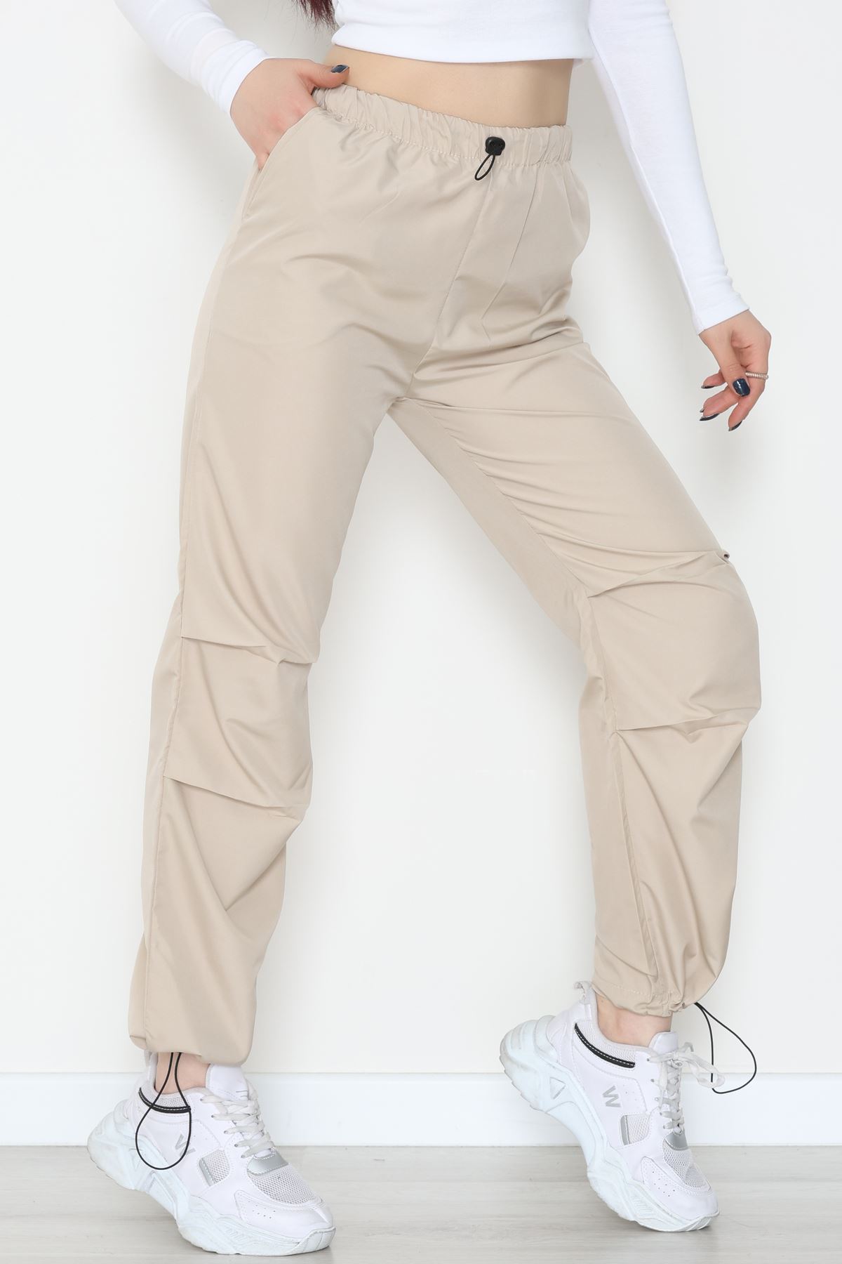Paraşüt Kumaş Pantolon Taş - 609.1247.