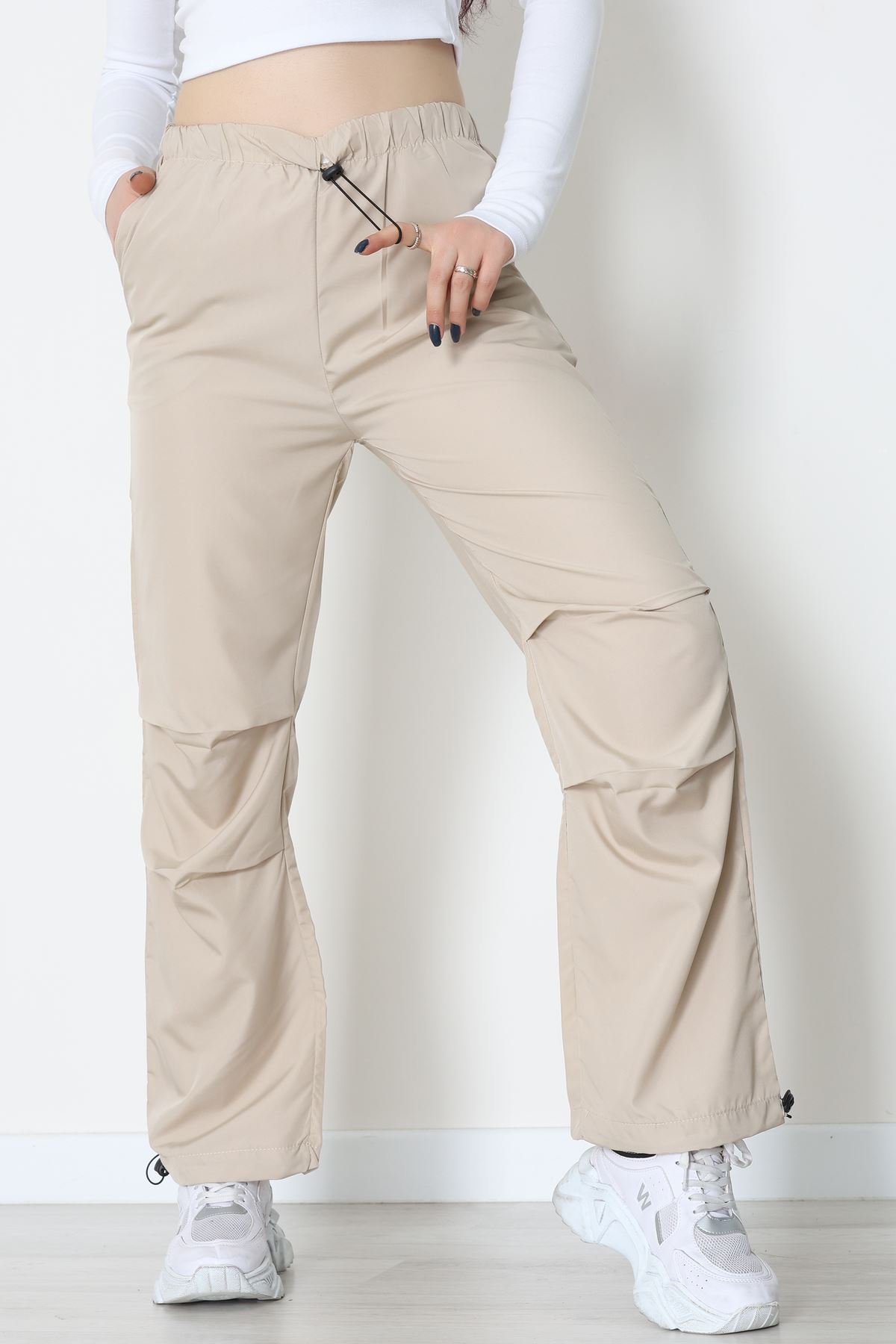 Paraşüt Kumaş Pantolon Taş - 609.1247.