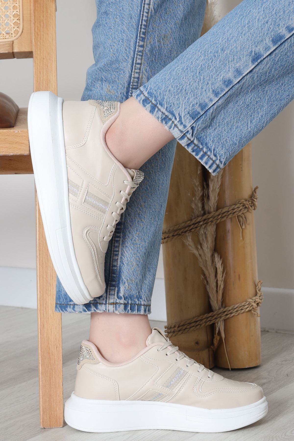 Kalın Taban Günlük Ayakkabı Bej - 31758.264.