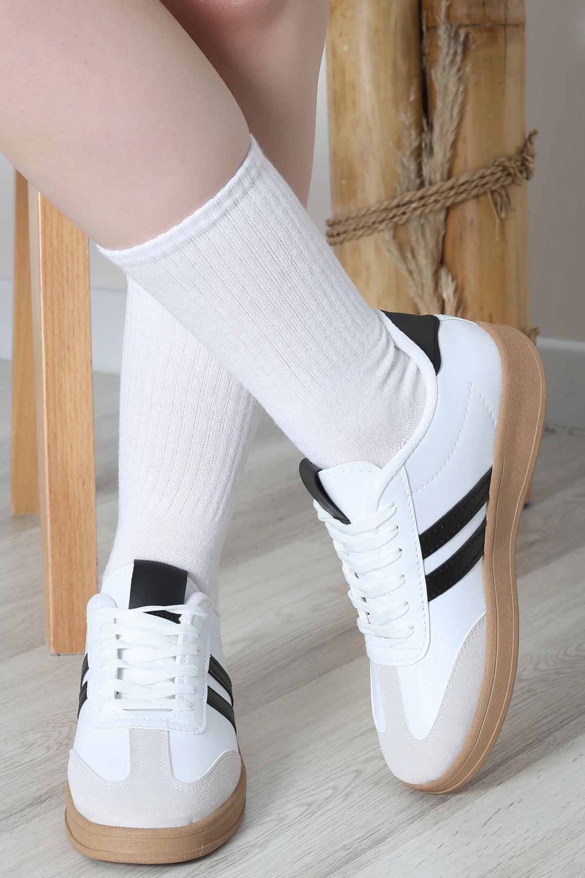 Spor Günlük Ayakkabı Beyazsiyah - 31680.264.