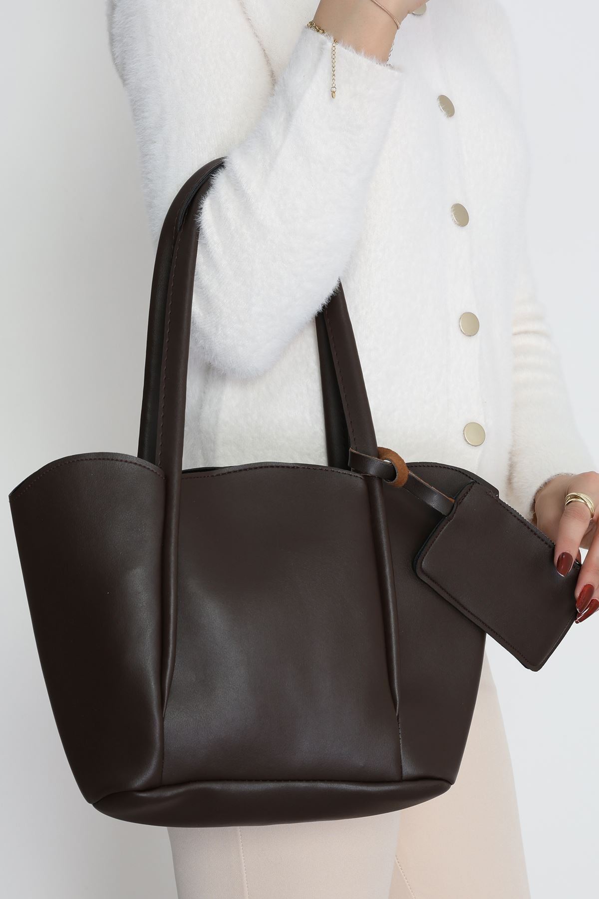 Makyaj Çantalı Ve Cüzdanlı Omuz Çantası Acıkahve - 31397.2063.