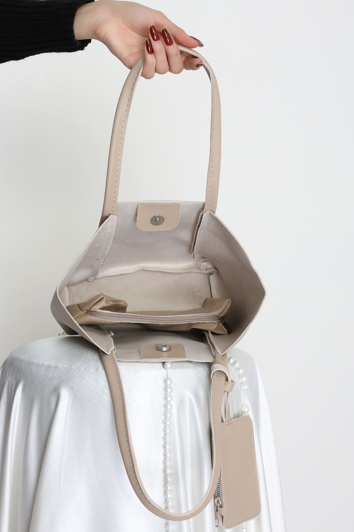 Makyaj Çantalı Ve Cüzdanlı Omuz Çantası Vizon - 31397.2063.