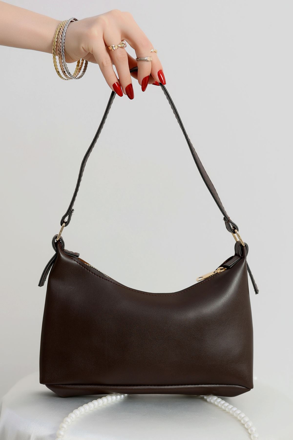 Kol Çantası Acıkahve - 31221.2063.