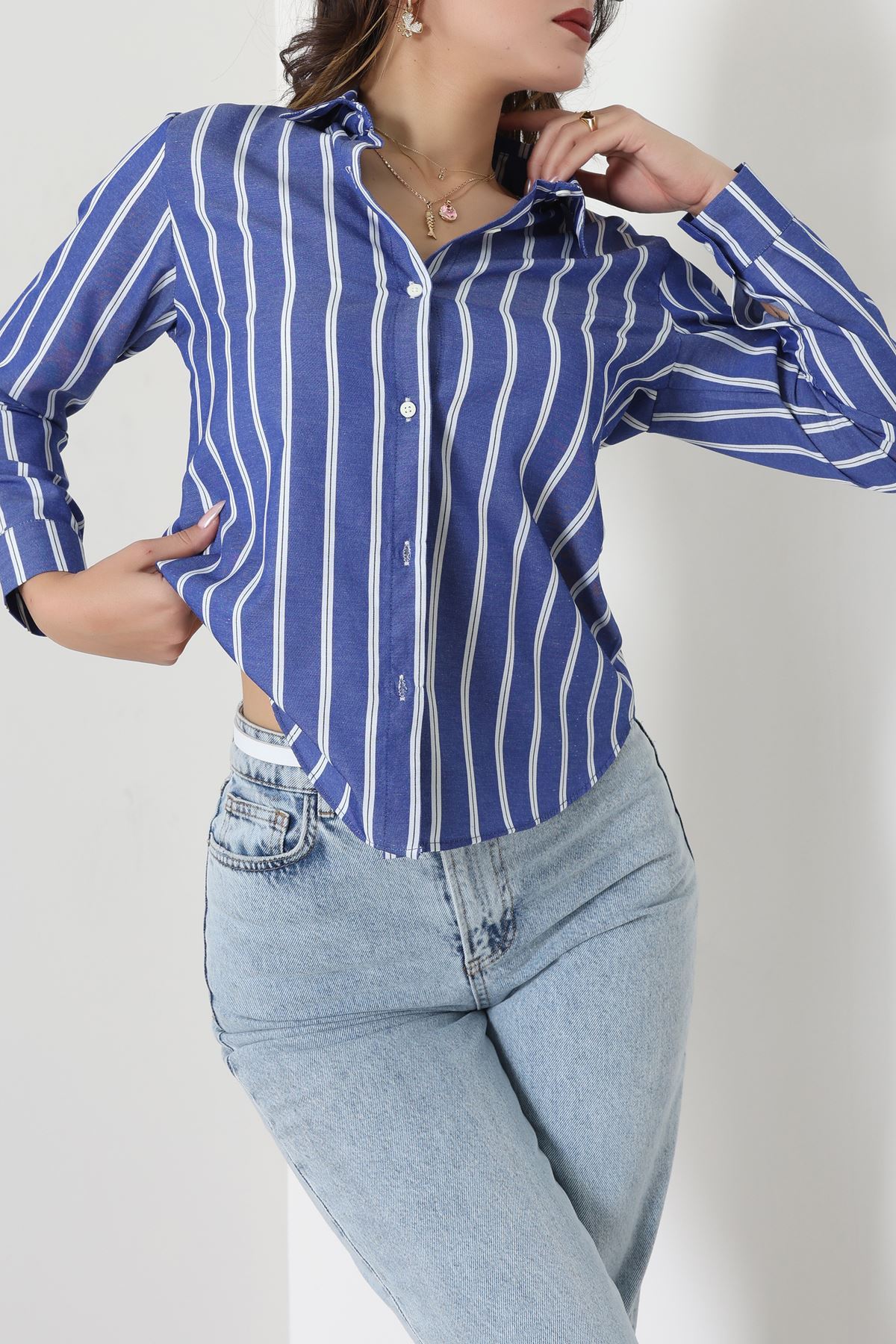 Pamuk Polyester Çizgili Gömlek Koyumavibeyaz1 - 51064.147.